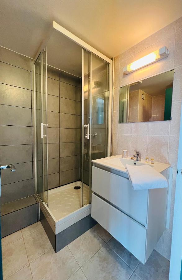 Hotel Le Forestia Pannes  Экстерьер фото