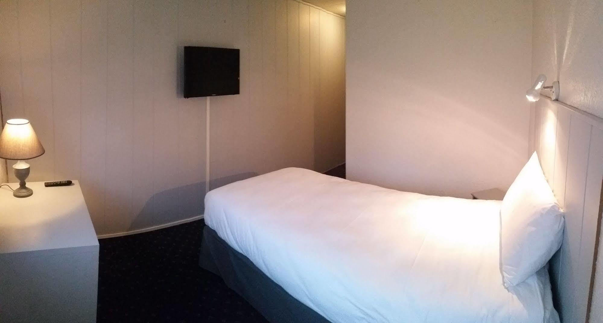 Hotel Le Forestia Pannes  Экстерьер фото